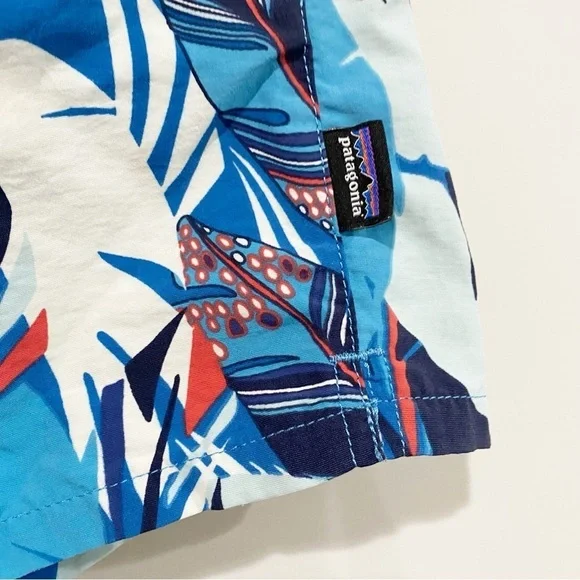 PATAGONIA Barely Baggies Shorts 2.5” Inseam Wild Paradise Catalyst Blue Size XL - Picture 2 of 9